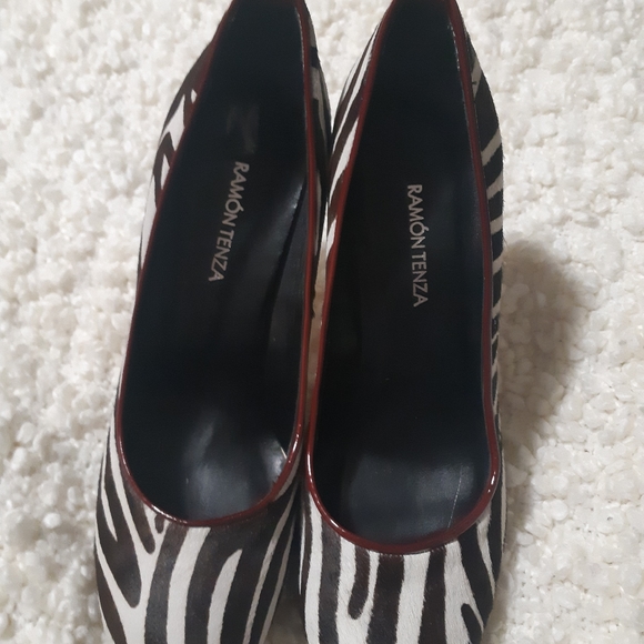 ❤️Ramon Tenza beautiful strip heels - Picture 5 of 5